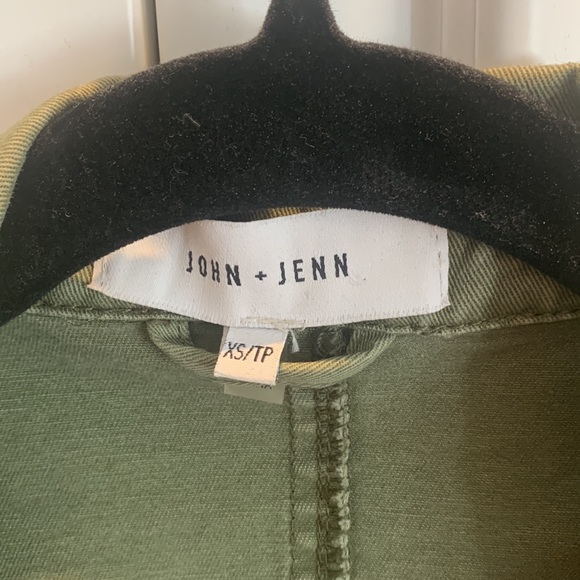 John + Jenn Star shirt/jacket - Picture 2 of 5